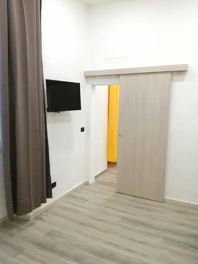 Appartamento Nuovo A 1 Minuto Dal Porto 利沃诺 外观 照片
